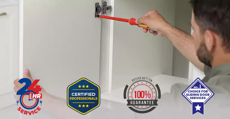 Mobile Home Door Hinge Replacement in Miramar